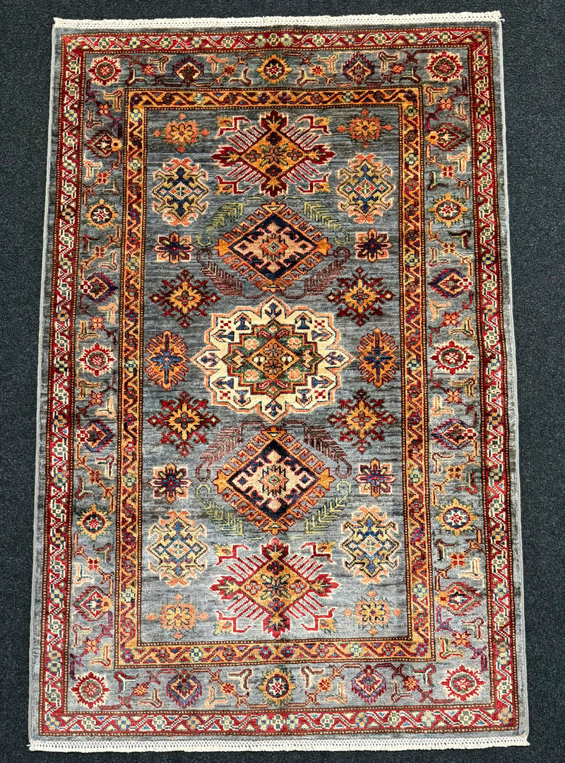 Handknuten fine Kazak‑matta — 157×101 cm