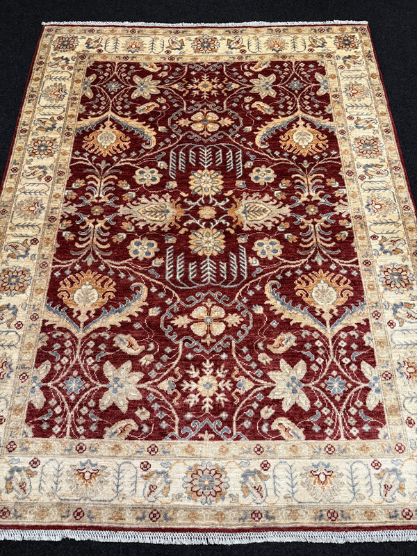 Fine Ziegler Handknuten Matta  — 202 × 154 cm