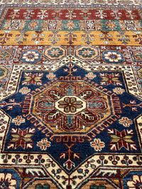 Handknuten fine Kazak‑matta — 204 ×152 cm