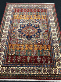 Handknuten fine Kazak‑matta — 204 ×152 cm