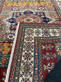 Handknuten fine Kazak‑matta — 204 ×152 cm