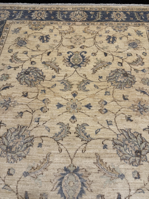 Fine Ziegler Handknuten Matta  — 190 × 153 cm