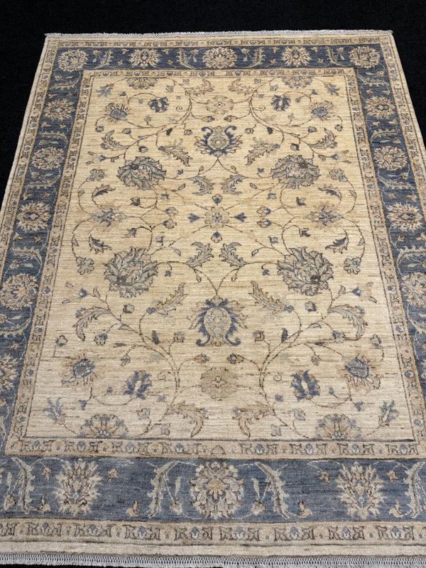 Fine Ziegler Handknuten Matta  — 190 × 153 cm