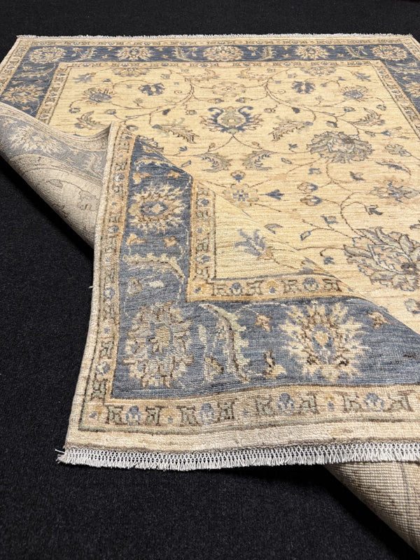 Fine Ziegler Handknuten Matta  — 190 × 153 cm