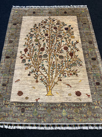 Fine Ziegler Gabbeh”‑matta med designen “Tree of Life  — 192 × 145 cm