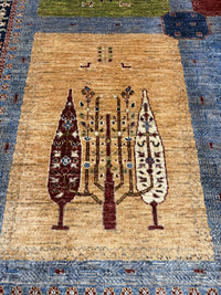 Fine Ziegler Gabbeh”‑matta med designen “Tree of Life  — 200 × 152 cm