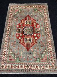 Handknuten Kazak‑matta — 183 × 119 cm