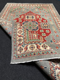 Handknuten Kazak‑matta — 183 × 119 cm