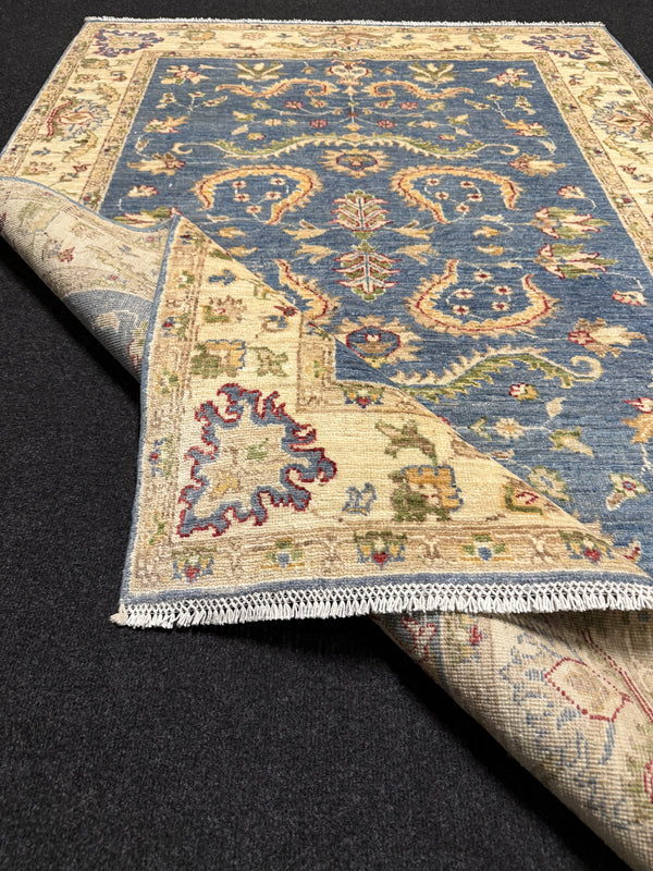 Fine Ziegler Handknuten Matta  — 180 × 126 cm