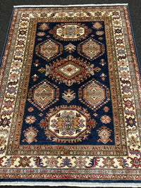 Handknuten fine Kazak‑matta — 161 ×123 cm