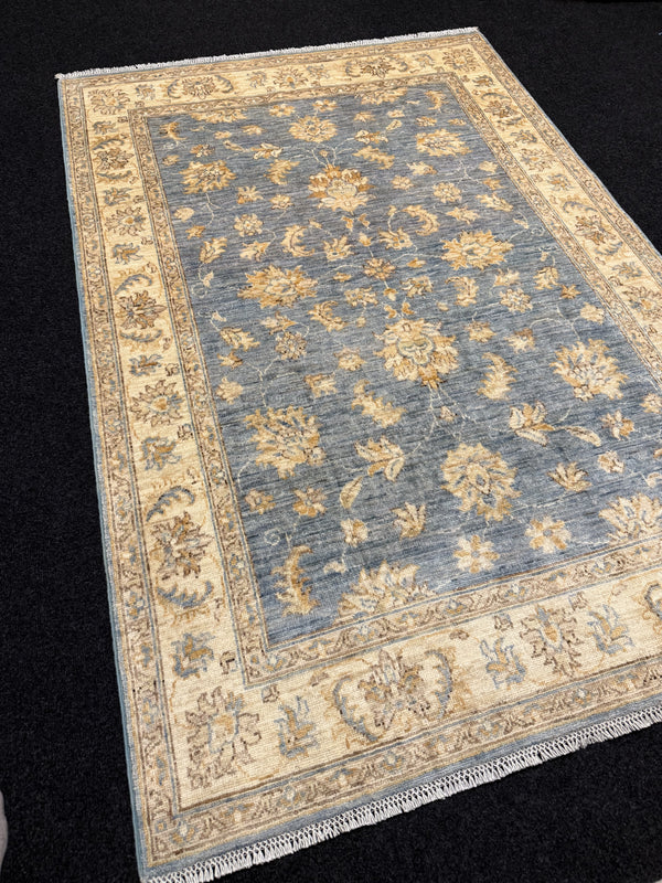 Fine Ziegler Handknuten Matta  — 180 × 123 cm