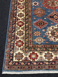 Handknuten fine Kazak‑matta — 170 ×123 cm