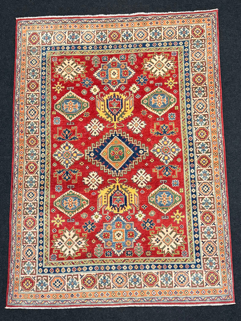 Handknuten fine Kazak‑matta — 237 ×169 cm