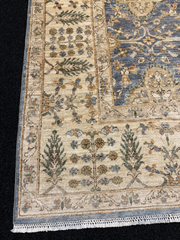 Fine Ziegler Handknuten Matta  — 246 × 166 cm