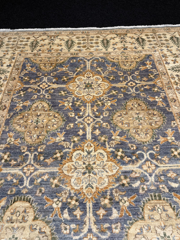 Fine Ziegler Handknuten Matta  — 246 × 166 cm