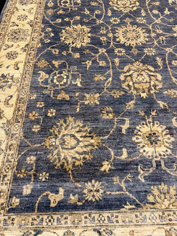 Fine Ziegler Handknuten Matta  — 240 × 168 cm