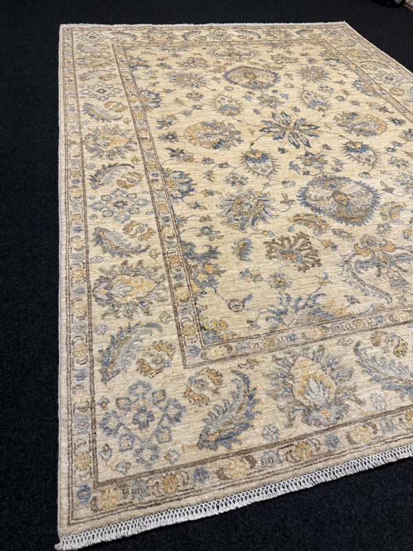 Fine Ziegler Handknuten Matta  — 237 × 172 cm