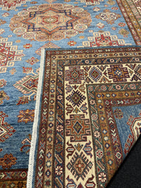 Handknuten fine Kazak‑matta — 298 ×214 cm