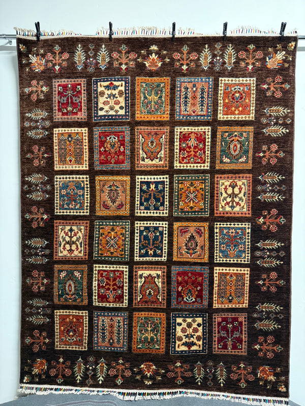 Handknuten Ziegler-matta – Traditionellt hantverk för moderna hem — 194×152 cm