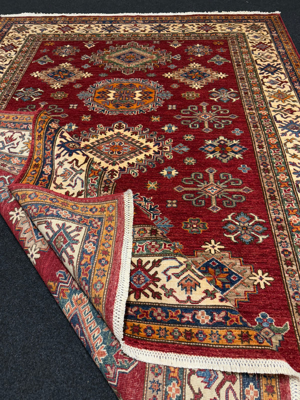 Handknuten fine Kazak‑matta — 238×175 cm