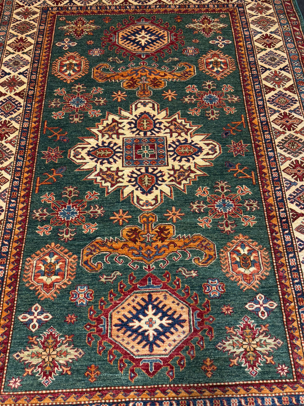 Handknuten fine Kazak‑matta — 240×174 cm