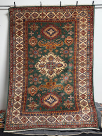 Handknuten fine Kazak‑matta — 240×174 cm