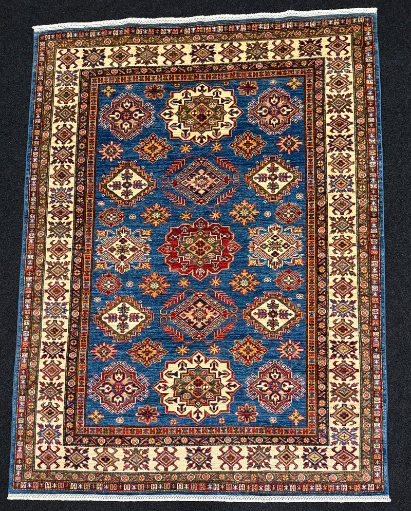 Handknuten fine Kazak‑matta — 199×150 cm