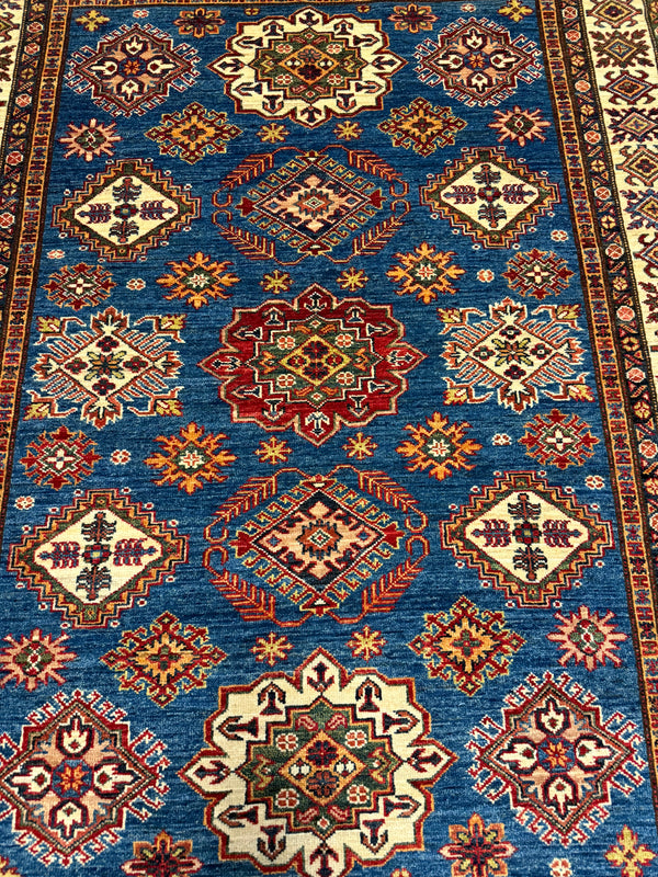 Handknuten fine Kazak‑matta — 199×150 cm