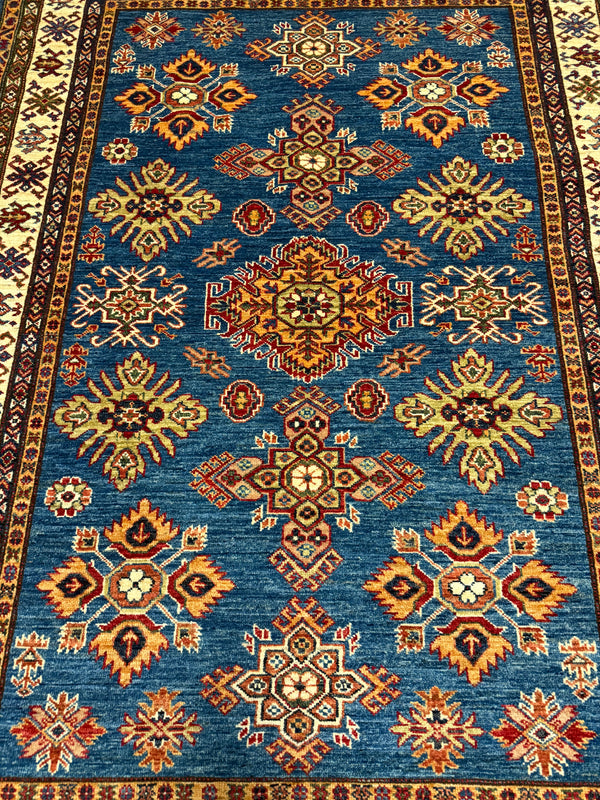 Handknuten fine Kazak‑matta — 205×152 cm
