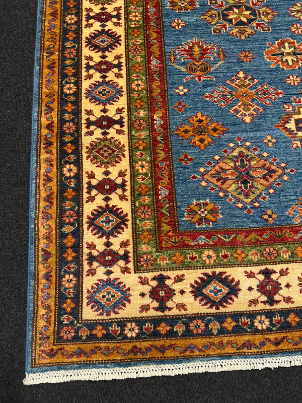 Handknuten fine Kazak‑matta  — 230×178 cm
