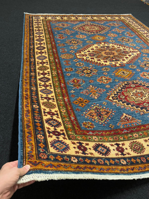 Handknuten fine Kazak‑matta  — 230×178 cm
