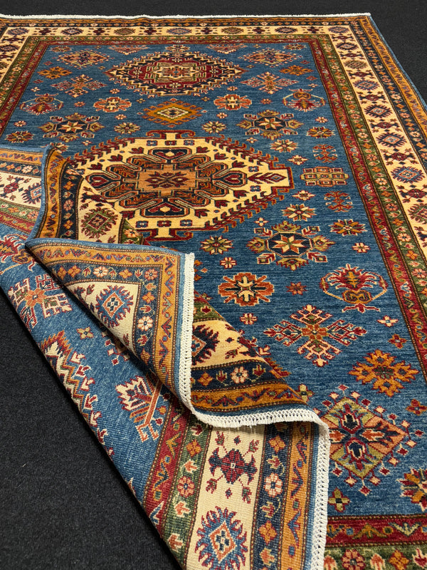 Handknuten fine Kazak‑matta  — 230×178 cm